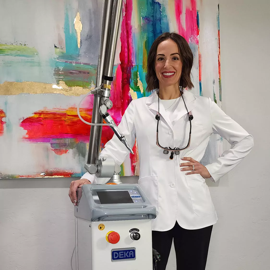 Dr. Traci Leon with the Deka Laser